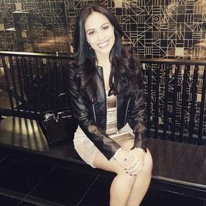 Strapless Bebe Mini dress with floral lace